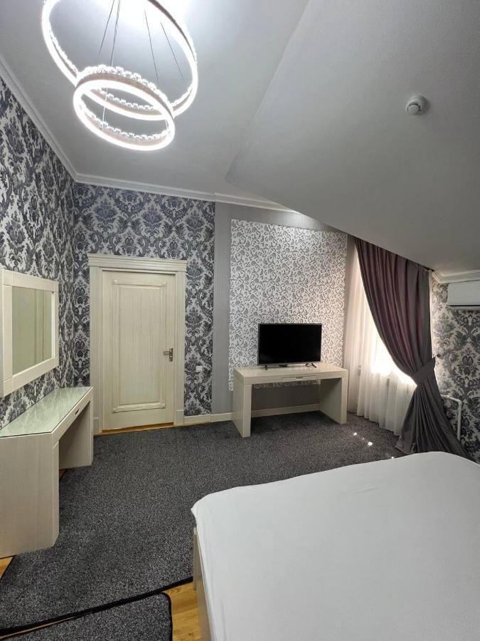 Hotel Afrosiyob Qarshi Exteriér fotografie